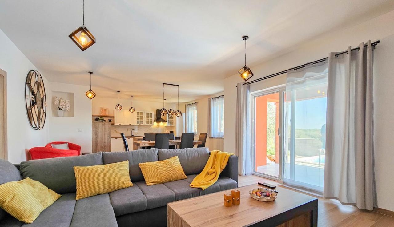 Casa Gojtan Villa Karigador Eksteriør billede