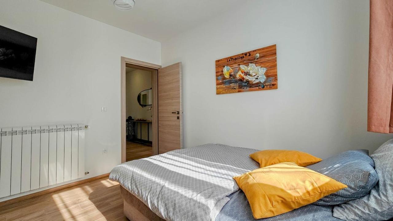 Casa Gojtan Villa Karigador Eksteriør billede