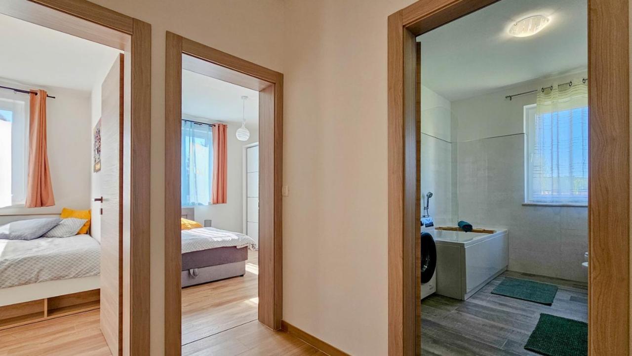 Casa Gojtan Villa Karigador Eksteriør billede