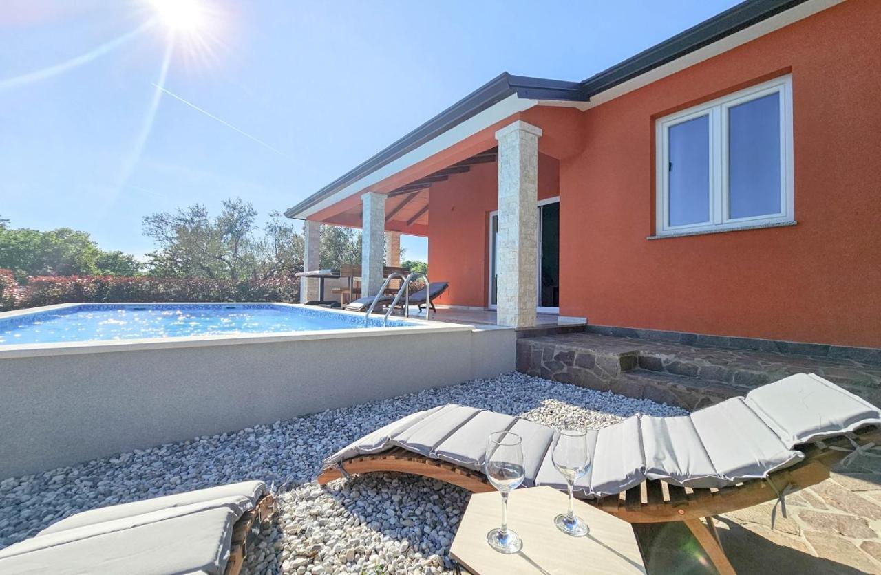 Casa Gojtan Villa Karigador Eksteriør billede